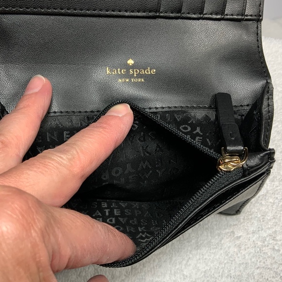 ♠️ Kate Spade New York Dina Sanders Place Pebbled Bifold Leather Wallet - Picture 8 of 10